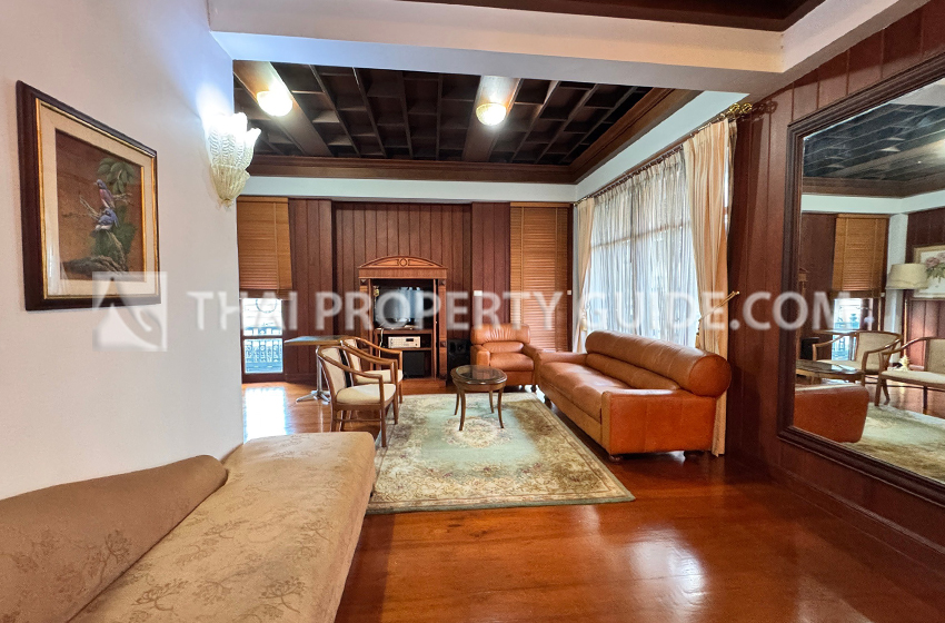 House in Sukhumvit 